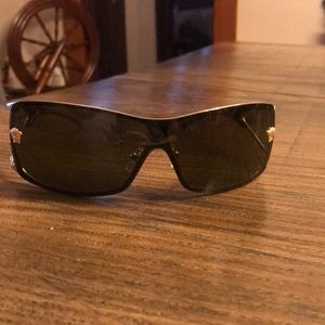 Versace sunglasses slight scratches on lens